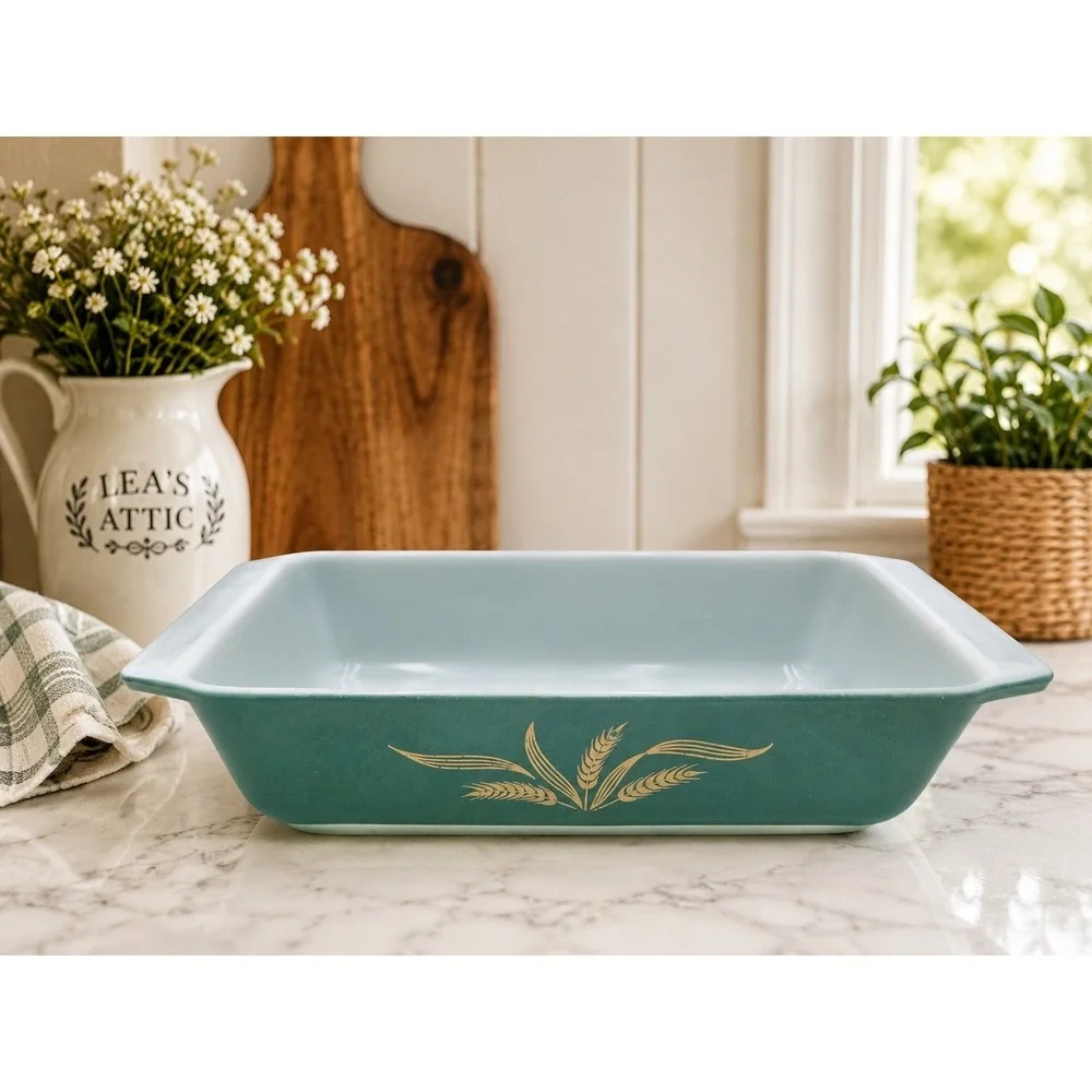 VTG Promotional Pyrex 2 Qt Green Wheat Space Saver Casserole Dish 575B Farmhouse